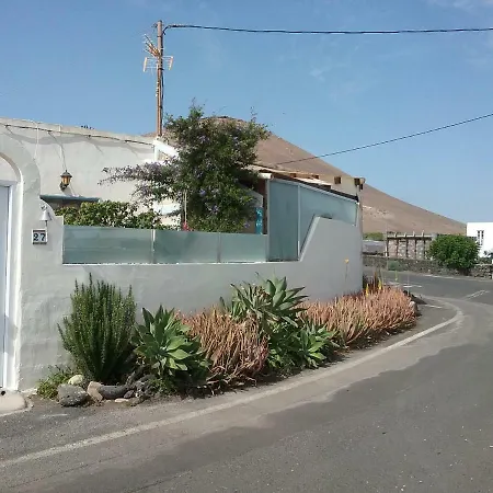 I Love Yoga Country house La Asomada (Lanzarote)